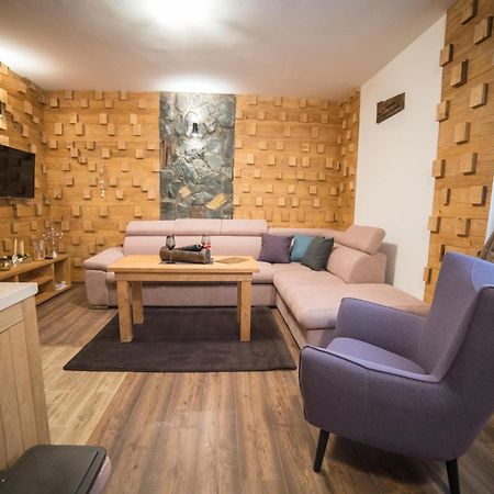 ヤホリナDrugarska Pricaアパートメント エクステリア 写真